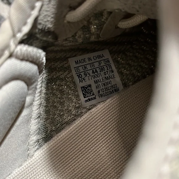 YEEZY 350 CITRIN NON REFLECTIVE - Picture 8 of 8